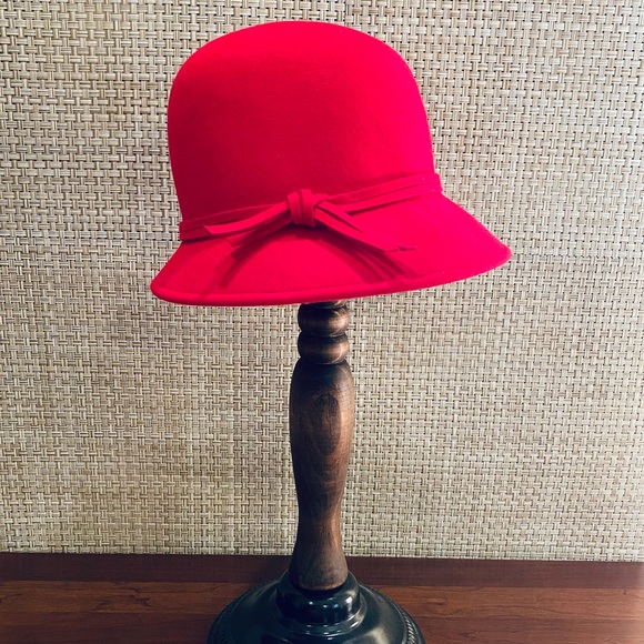 croft & barrow Accessories - 🌟4xHP🌟NWOT Red Double Tie Knot Cloche